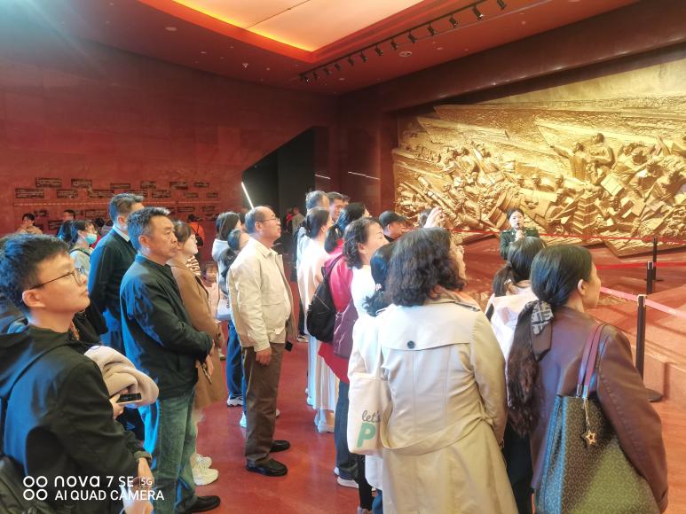 传承红色基因，赓续革命精神 ——bwin必赢官方网站公司党支部赴徐州、台儿庄开展红色主题教育学习活动